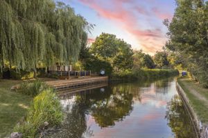 Aynho Road Adderbury